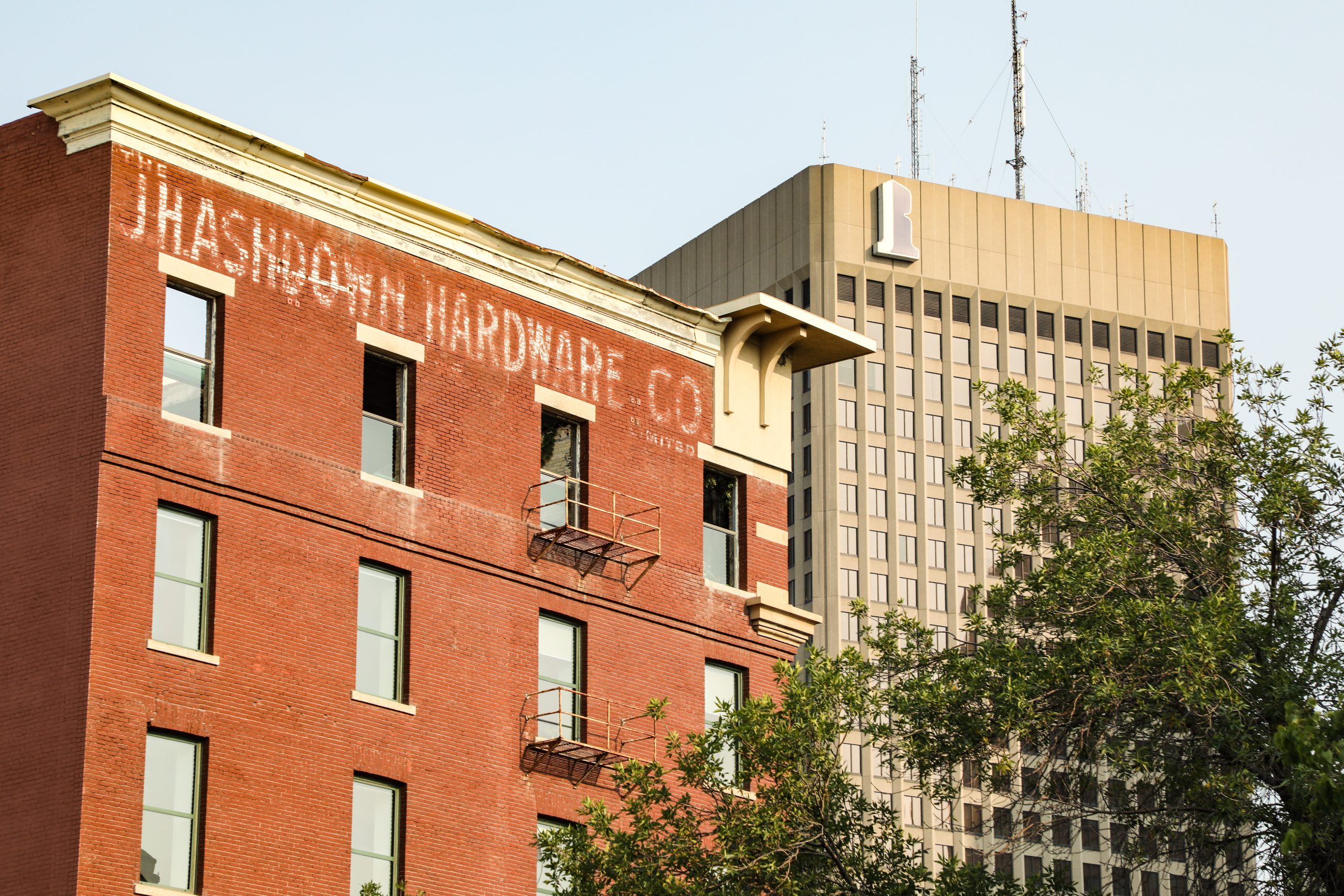 Photo of Ghost Sign at 211 Bannatyne Avenue